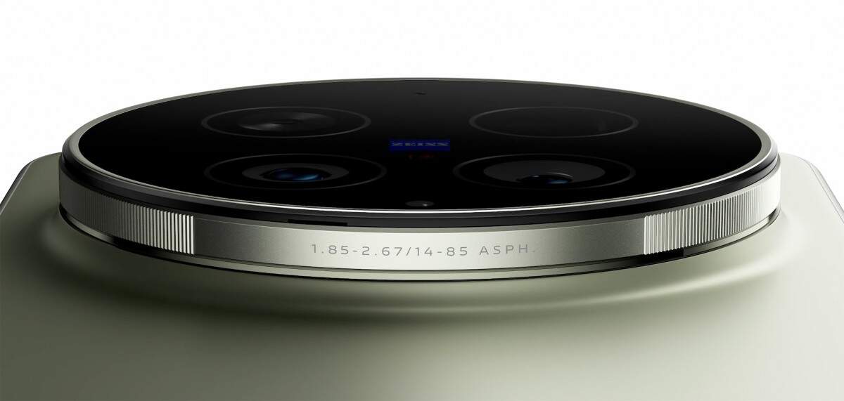 เปิดตัว vivo X300 Ultra มาพร้อมเซนเซอร์ 200MP และเลนส์ซูมสุดโหด "Cannon 400"
