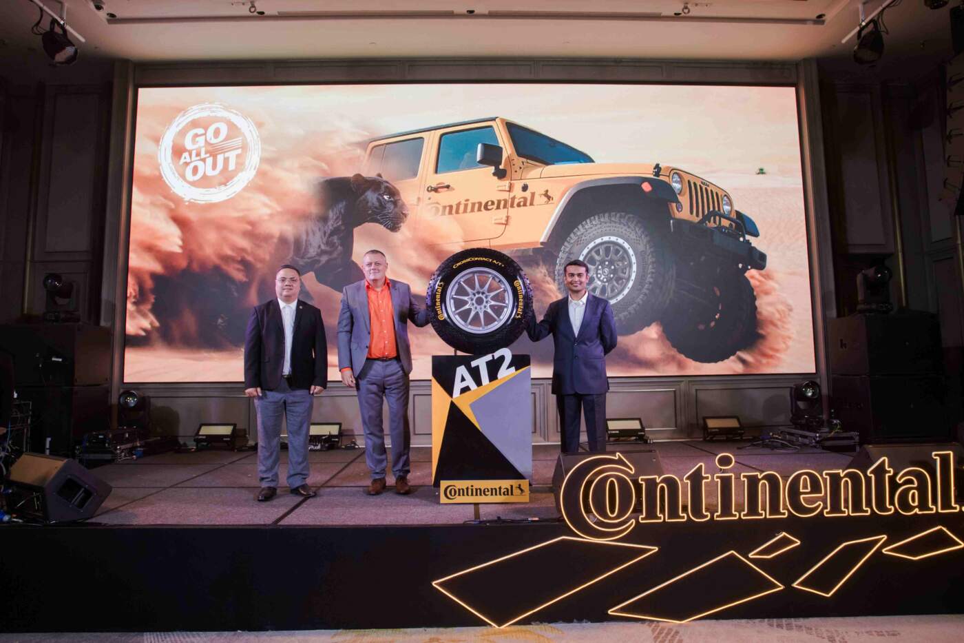 เปิดตัว CrossContact A/T2