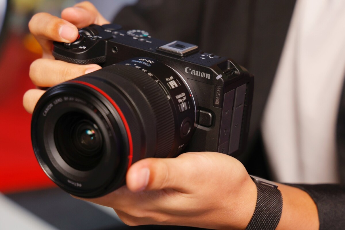 แคนนอน เปิดตัว EOS R6 V กล้องฟูลเฟรม "ตัวเดียวเอาอยู่" คู่เลนส์พาวเวอร์ซูม เจาะกลุ่มครีเอเตอร์