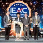 ม.ศรีปทุม คว้ามาตรฐานสากลระดับสูงสุด 5 ดาวจากสถาบันระดับโลก IEAC พร้อมกวาด 3 รางวัลใหญ่ตอกย้ำบัณฑิตมีงานทำ 95%
