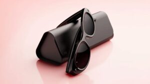Meta จับมือ EssilorLuxottica เปิดตัว 'Meta Glasses' แว่นตา AI อัจฉริยะ ดึง Kylie Jenner ร่วมดีไซน์