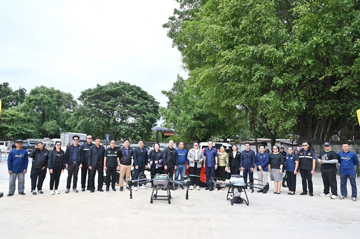 รมช.ดีอี ลงพื้นที่อุบลฯ ยกระดับสาธารณสุข-เกษตรด้วยดิจิทัล ดัน 5G Ambulance และเทคโนโลยีคลาวด์ชุมชน