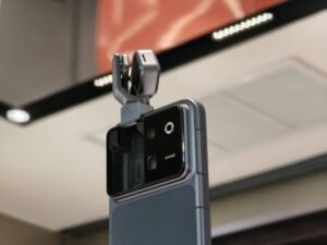 HONOR Robot Phone ตัวเป็นๆ มาถึงไทยแล้ว ที่ HONOR Alpha Store