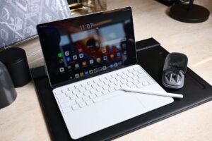 HONOR MagicPad4 แท็บเล็ตเรือธงบาง 4.8 มม. ชิป Snapdragon 8 Gen 5 ตอบโจทย์งานระดับ PC เคาะราคา 29,999 บาท
