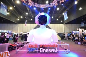 ปรากฏการณ์ KMITL EXPO 2026 ดึงคนแตะ 1.24 แสน ปลดล็อกวิจัย From Lab to Life สู่ดีลธุรกิจพันล้าน