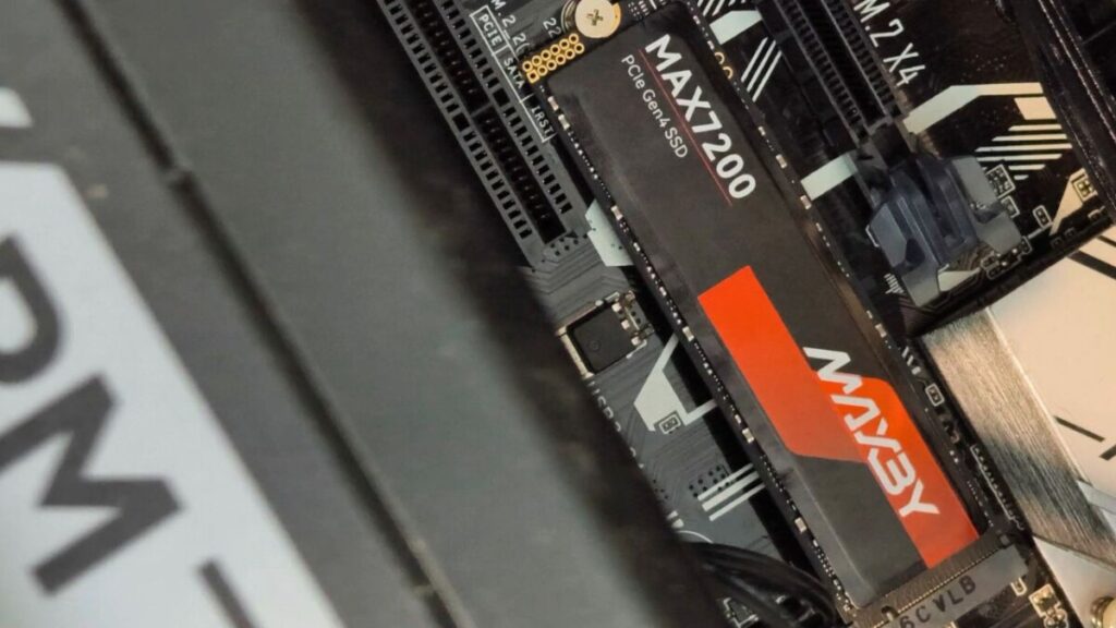 รีวิว MAXBY MAX7200 SSD: ขุมพลังความเร็วระดับ PCIe 4.0 สำหรับสายเกมเมอร์และงานตัดต่อ