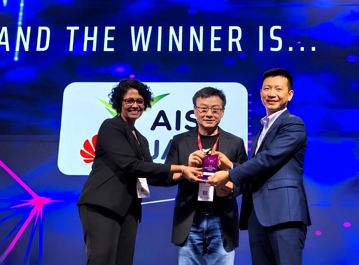AIS คว้ารางวัลผู้นำโครงข่ายอัตโนมัติเวทีเอเชีย 4 ปีซ้อน ปักหมุดกรุงเทพฯ เมืองแรกของโลกครอบคลุม 5G Uplink 2CC เต็มพื้นที่