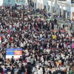 เปิดสถิติหยุดยาววันชาติจีน 2026: ปักกิ่งกวาด 1.48 แสนล้าน ชาร์จ EV ทางหลวงพุ่ง 51% ข้ามแดนคึกคัก 15 ล้านครั้ง