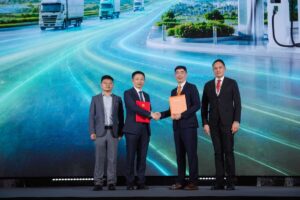 หัวเว่ย ผนึก Spark EV ยกระดับเครือข่าย Corridor Hub ดันเทคโนโลยีชาร์จเร็วระดับเมกะวัตต์ 1,440 kW ปลดล็อกโลจิสติกส์ไฟฟ้าไทย