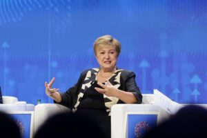 IMF เตือนเศรษฐกิจโลกถึงขีดจำกัด คาดปี 2026 โต 3.1% ดอกเบี้ย-หนี้พุ่ง แนะคุมการคลัง